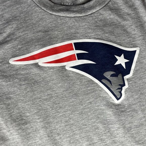 NFL New England Patriots Tshirt Boys Small Gray Fanwear Crew Neck - Picture 4 of 7
